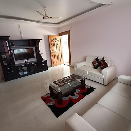 Mi Casa Homestay Guwahati Zewnętrze zdjęcie